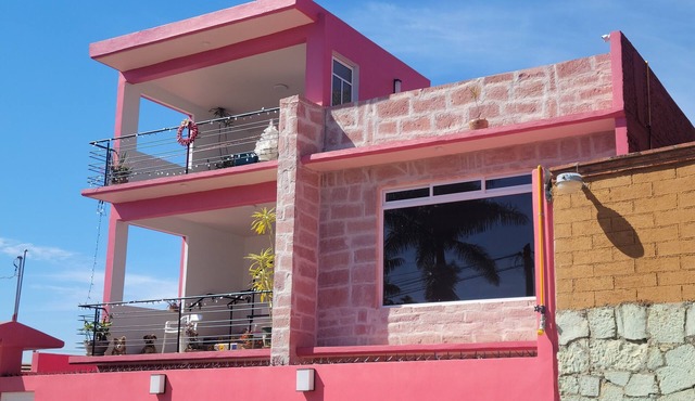 Modern House, Upscale Mexican neighborhood. in Oaxaca