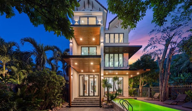 Monkey Hill Villa
