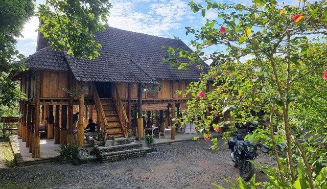 Muong Bi Homestay - Uncle Lon - Luy Ai village in Tan Lac