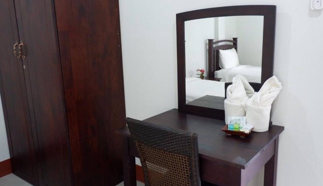 Na Chaidej Hotel in Surat Thani