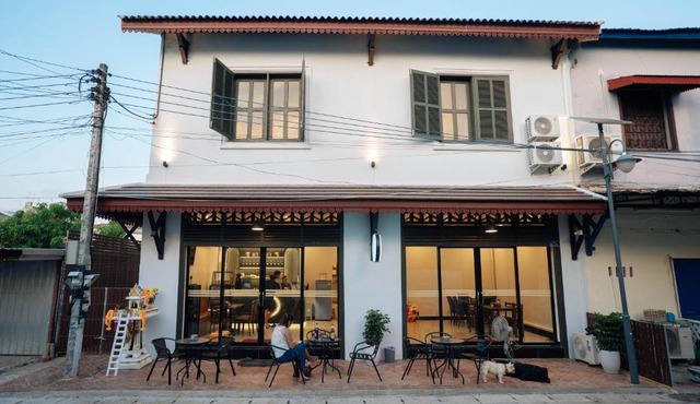 Nam Phou Hostel