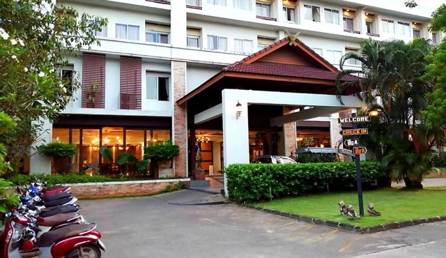 Nana Buri Hotel in Chumphon