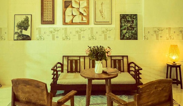 Ngôi nhà bên cạnh bãi biển, NỒM HOME