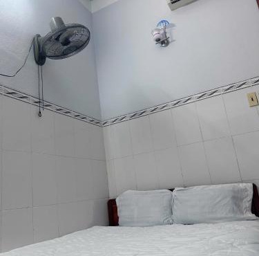 Nhà nghỉ Yên Bình