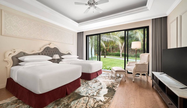 Nha Trang Marriott Resort & Spa, Hon Tre Island