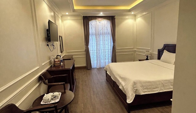 Nhat Tan Hotel