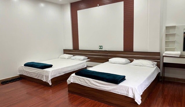 Nhớ Homestay offers unique tours and luxurious, comfortable rooms with WiFi, AC