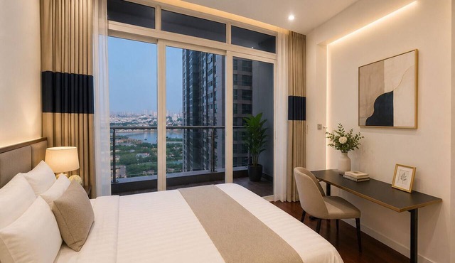 Nice 3-bedroom condo with AC in vibrant Thành phố Hồ Chí Minh