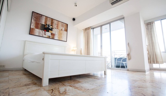 Night Bazaar Road - 40 Sqm - 10th Floor - Work-From-Home w/Fully Fitted Kitchen