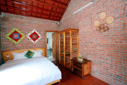 Ninh Binh Mountain View Homestay & Restaurant