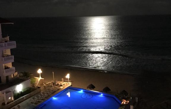 Ocean View Apartment in Cancún