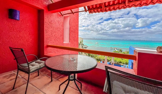 Ocean View King Room at Casa de los Sueños in Isla Mujeres