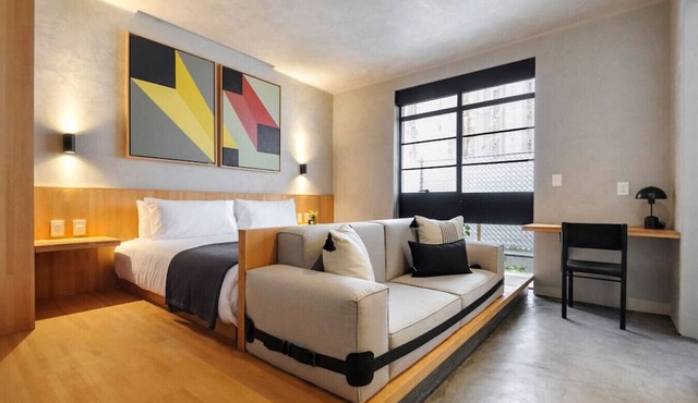 Outstanding apt w/Balcony @Parque Mexico in Ciudad de México