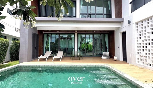 OVER #pattaya #jomtien #new #luxury #pool #villa #house #3BR #chill #mood #trip in Banglamung