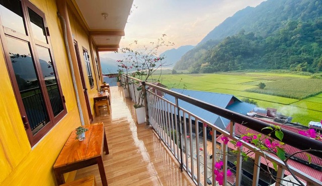 Pac Ngoi Village's homestay - Hoàng Nguyên