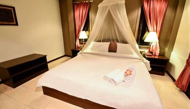 Pathu Resort Ranong in Ranong