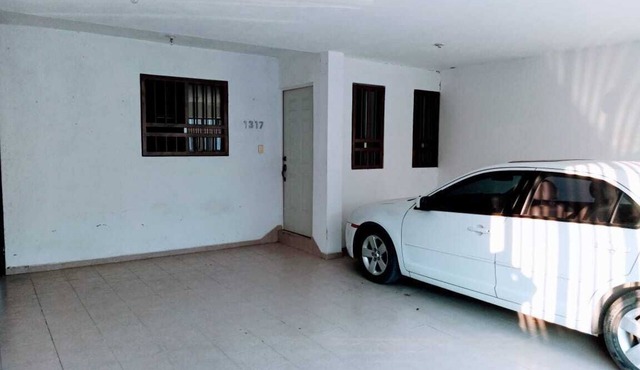 Peaceful and Private Bed & Breakfast House close to MTY International Airport in Guadalupe