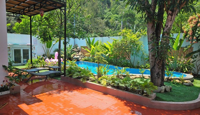 Peaceful villa Đà Nẵng-Sơn Trà Moutain view-2bedroom -Pool- Nearbeach- Steambath
