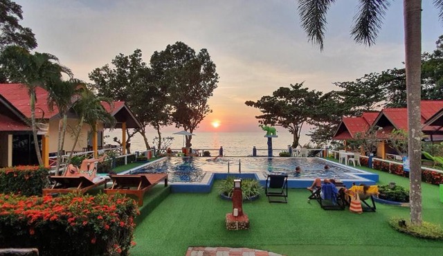 Penny's Resort