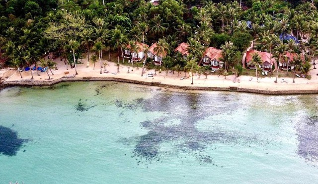 Peppercorn Beach Resort
