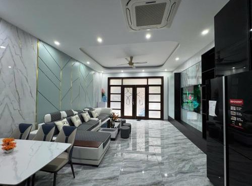Phòng VIP Homestay OCP3, có buồng xông hơi - sauna room in Cửu Cảo