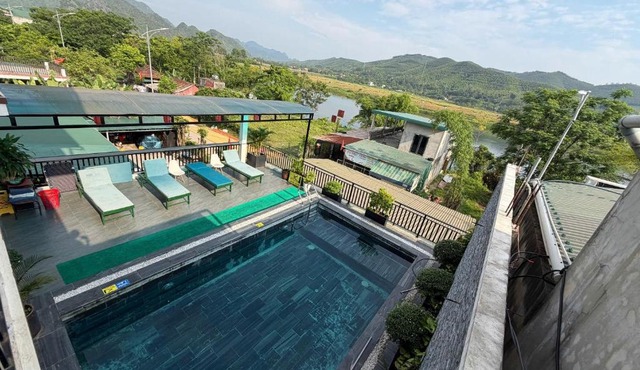 Phong Nha TuTu's House