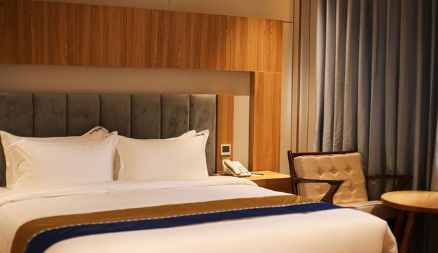 Phu Long Tam Ky Hotel & Restaurant in Da Nang