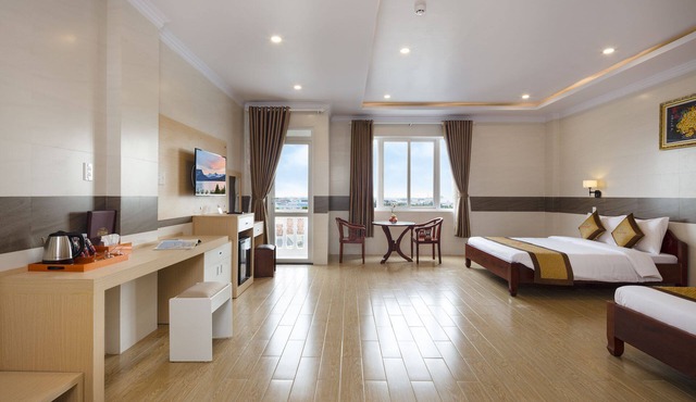 Phuc Ngoc Hotel