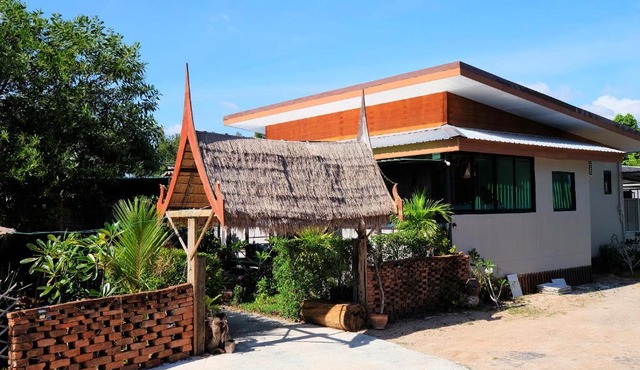 Phuket Numnoi in Bang Tao Beach