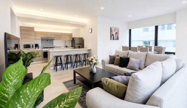 Polanco 4BR Neuchatel | Pool, Jacuzzi, Gym, Antara in Mexico City