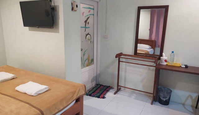 PonTaWin Budget Hotel in Sisaket