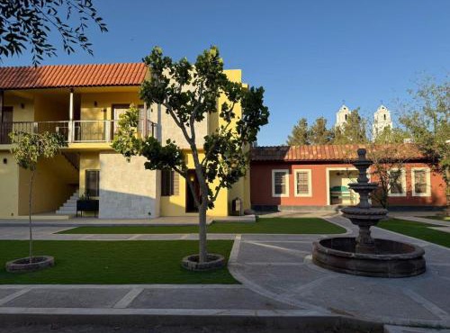 Posada de Amparo in Colonia Dublan