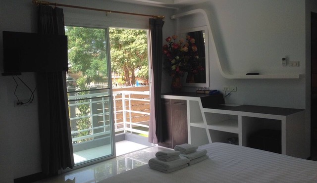 Praiyanan Place Hotel