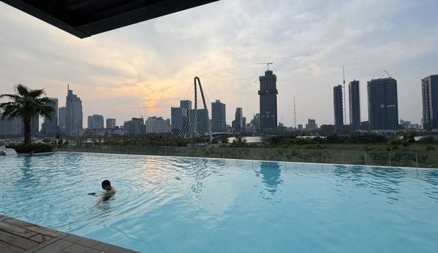 Premier Saigon Stay: Luxe 2-Bedroom at Metropole Opera