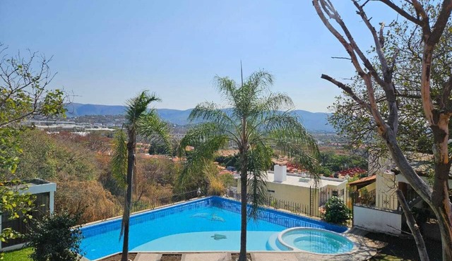 Private house with pool in Tres de Mayo