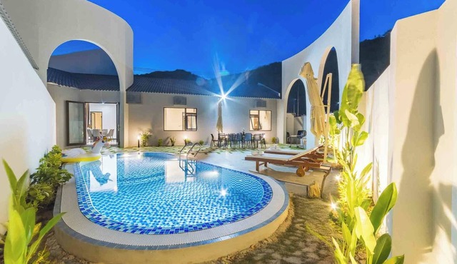 Private Pool Villa in Nature with Sunlight/Large Pool/Free Pickup/BBQ