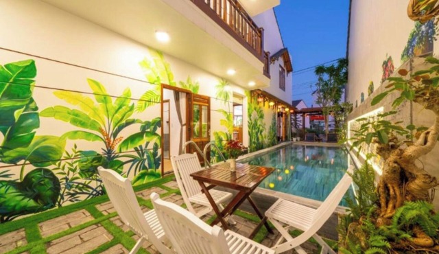 Private Villa Hoi An, near An Bang beach, swimming pool, breakfast