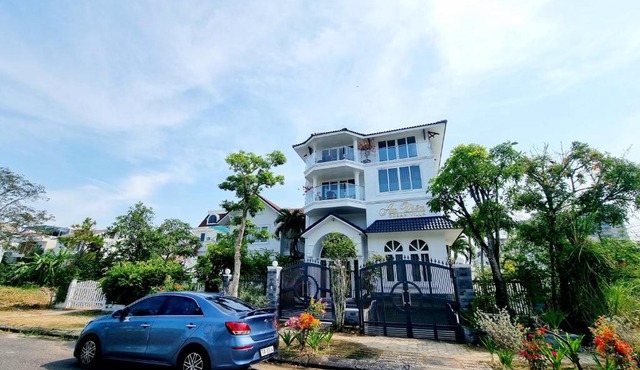 Promotion summer vacation, Ocean Villa Nha Trang 600m2 with 7 Bedrooms, Karaoke, BBQ in Nha Trang