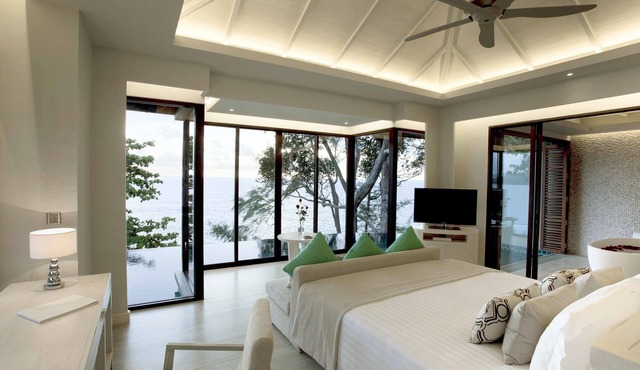 Pullman Phuket Arcadia Naithon Beach