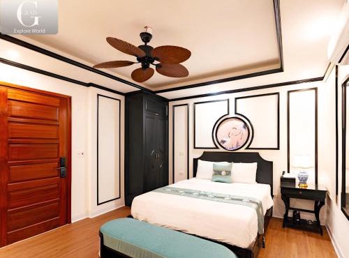 Queen Luxury Hotel
