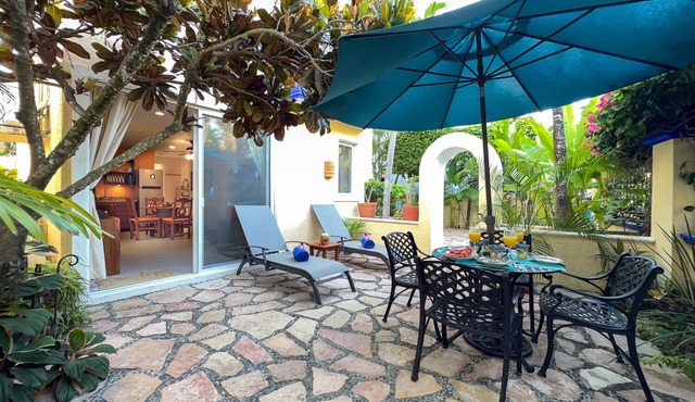Quiet apartment with large, private patio, king bed & well-equipped kitchen. in Puerto Morelos