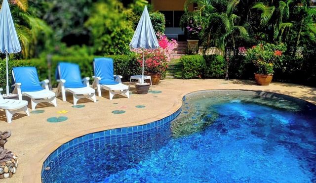 Rare tropical paradise ! luxury 3BR villa, pool&jacuzzi, 1 600 m2 garden, Dream in Phuket