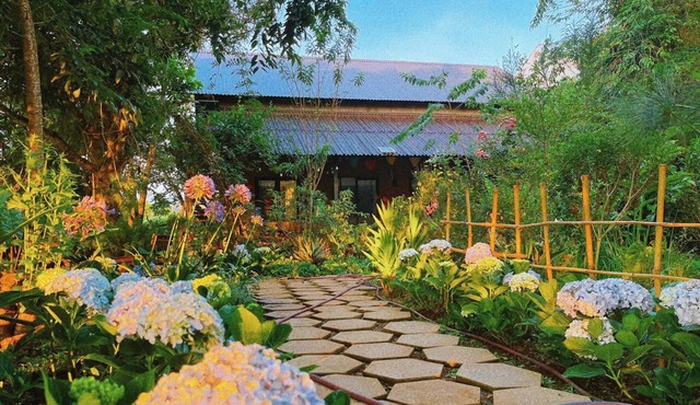 Retreat House in Da Lat center - 3km to Ho Xuan Huong lake.
