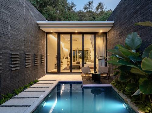 Rhy.a Private Pool Villa in Ko Larn