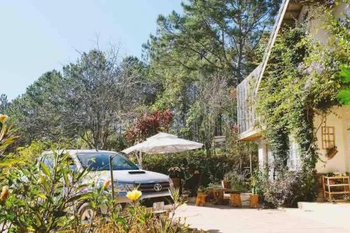 Romantic house on Carride hill Dalat