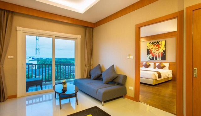 Romantic Khon Kaen Hotel