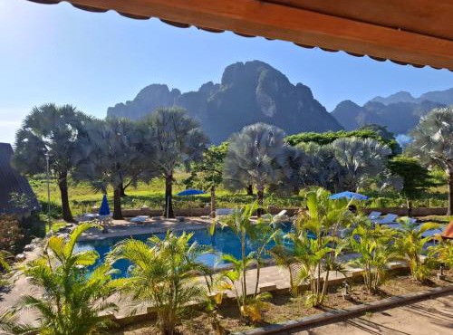 Romantic Vang Vieng resort