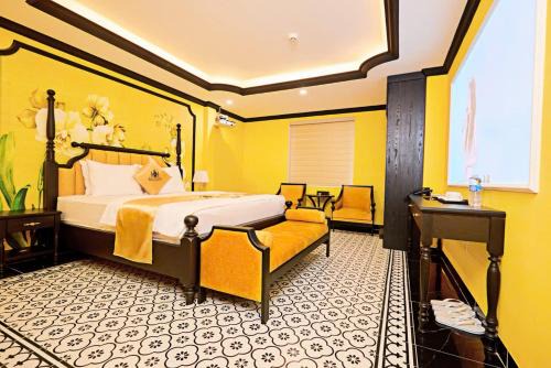 Royal Hotel Q12 Hồ Chí Minh
