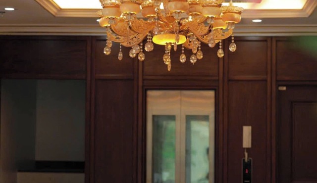 Royal Trau Quy Boutique Hotel