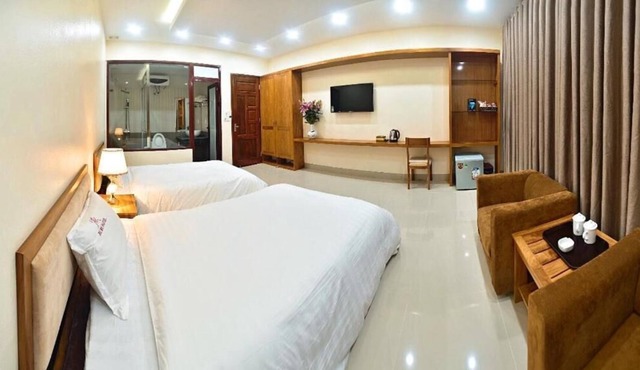 Ruby Hotel